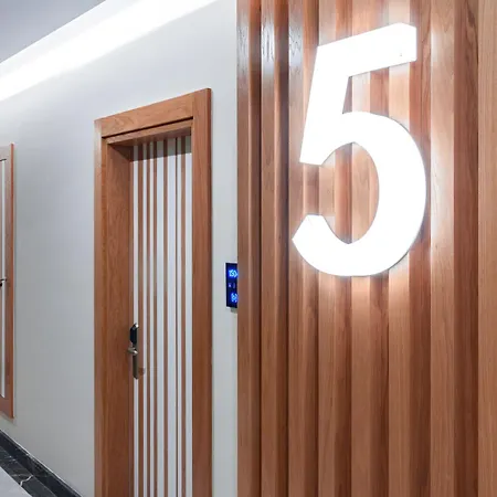 Graf Victor Mahmutlar