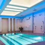 Hotel Graf Victor 4*